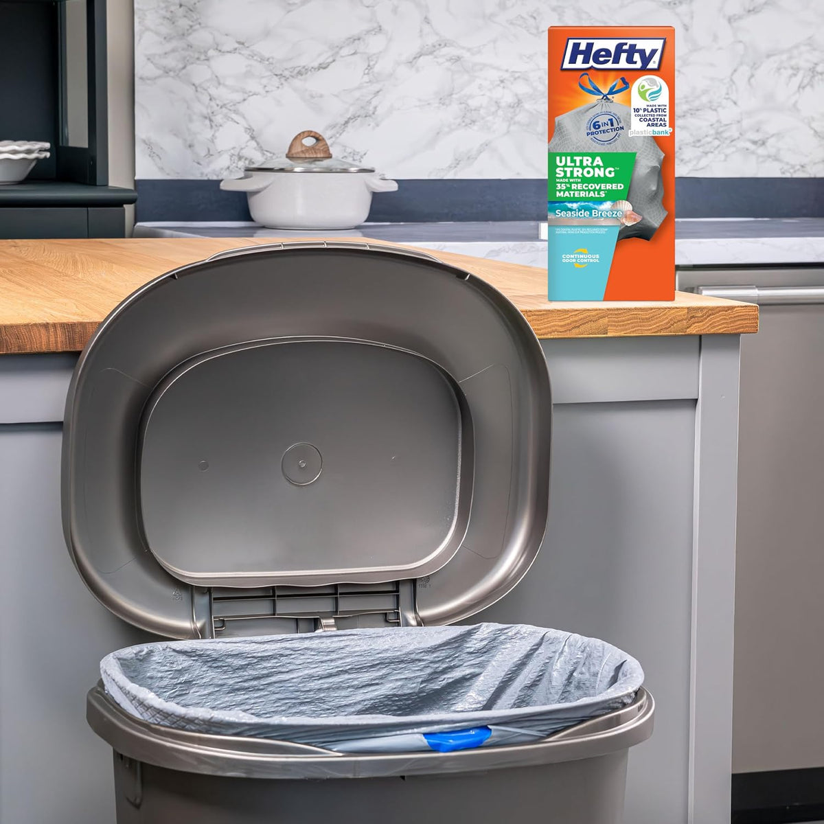 Hefty Ultra Strong Recovered Materials 13 Gallon Kitchen Trash Bags, 80ct